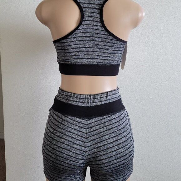 BRAND NEW BIKER SHORTS AND SPORTS BRA SETS - Picture 5 of 13